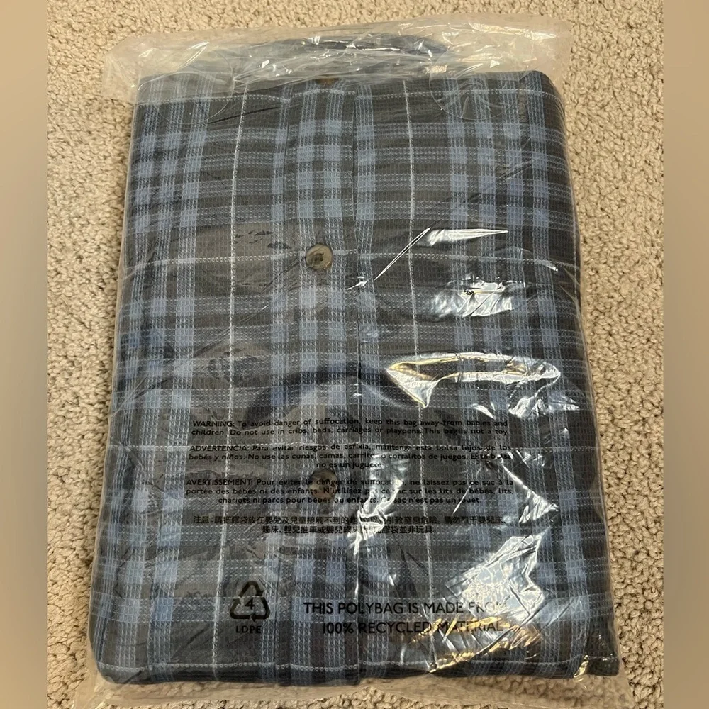 NWT! J. Crew Navy Blue Sky Plaid Waffle Dobby Shirt. Size Large.